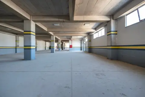 Pencereli üretim katı